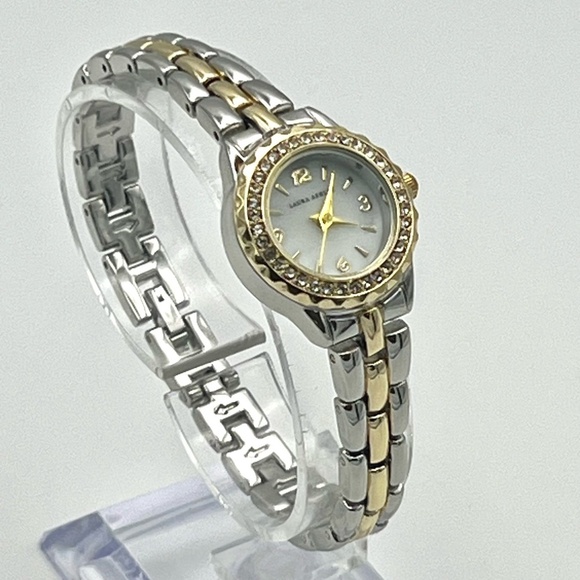 Laura Ashley Round Crystal Bezel  Silver and Gold Ladies Watch Working - Picture 3 of 9